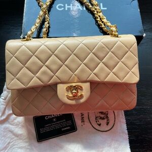 Chanel Rare Vintage Medium Single Flap Beige with gold hardware lambskin bag